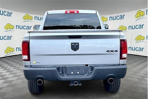 2022 RAM 1500 Classic SLT