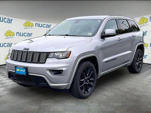 Silver 2021 Jeep Grand Cherokee Laredo X