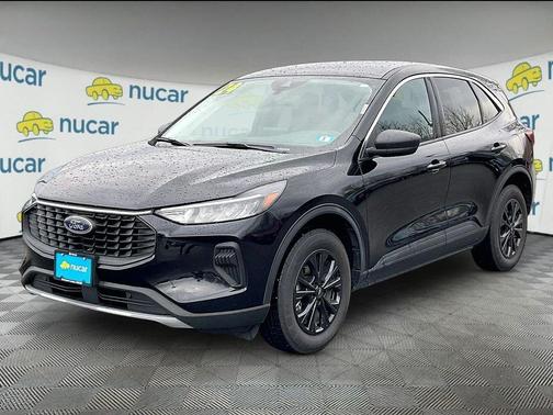 Black 2024 Ford Escape Active