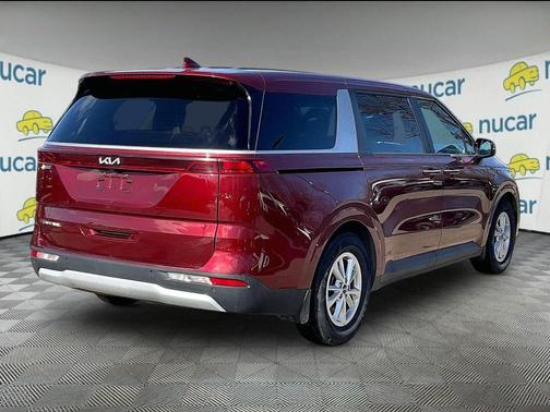 2023 Kia Carnival LX
