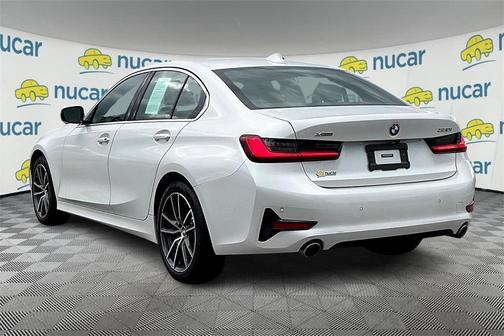 2021 BMW 330 i xDrive
