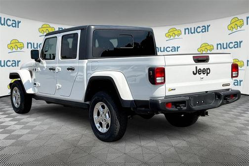 2021 Jeep Gladiator Sport