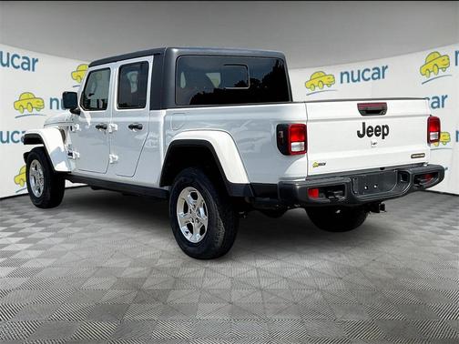 2021 Jeep Gladiator Sport