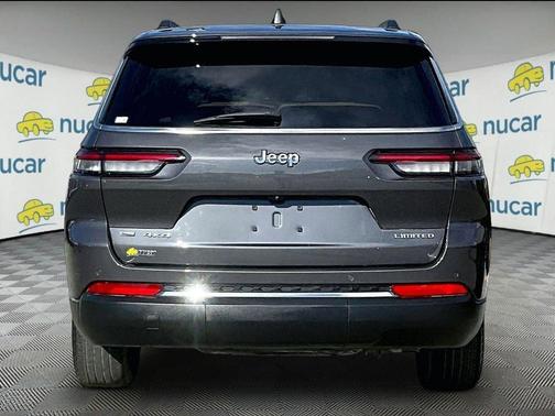 Gray 2023 Jeep Grand Cherokee L Limited