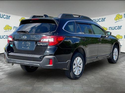 Crystal Black Silica 2019 Subaru Outback 2.5i Premium