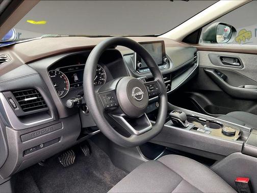 Gun Metallic 2023 Nissan Rogue S