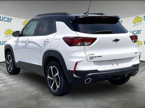 White 2023 Chevrolet Trailblazer RS