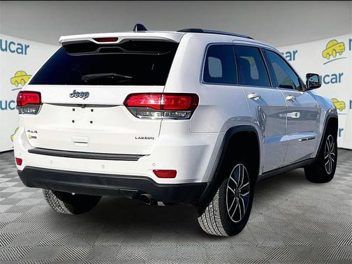 2020 Jeep Grand Cherokee Laredo E