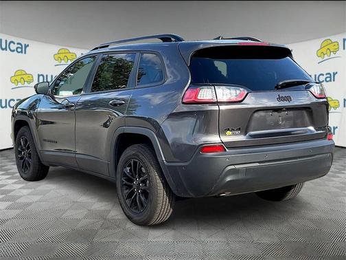 2023 Jeep Cherokee Altitude Lux