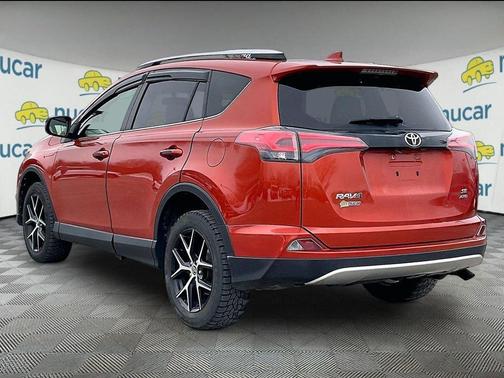 2016 Toyota RAV4 SE