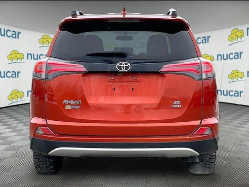 2016 Toyota RAV4 SE
