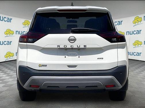 Glacier White 2023 Nissan Rogue S