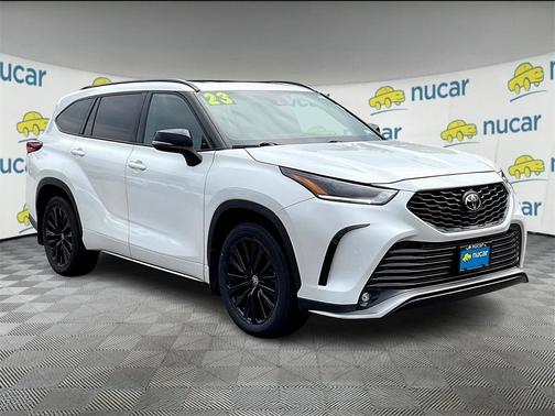 2023 Toyota Highlander XSE