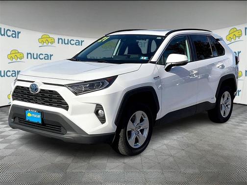 2021 Toyota RAV4 Hybrid XLE