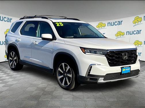2025 Honda Pilot Sport