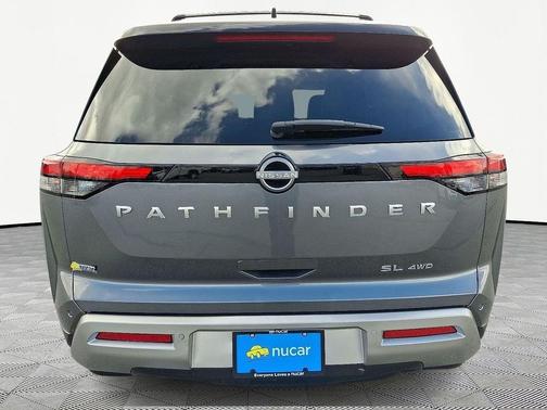 2t Gun Blk Roof 2024 Nissan Pathfinder SL