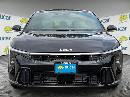 Black 2025 Kia K4 GT-Line
