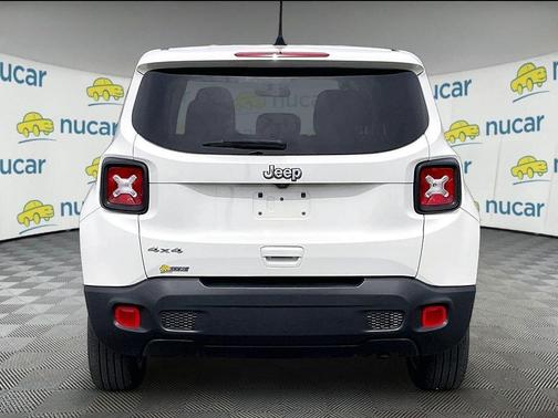 White 2023 Jeep Renegade Latitude