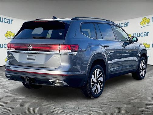 2025 Volkswagen Atlas 2.0T SE