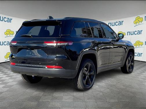 2023 Jeep Grand Cherokee Altitude