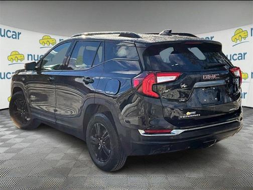 2024 GMC Terrain AT4