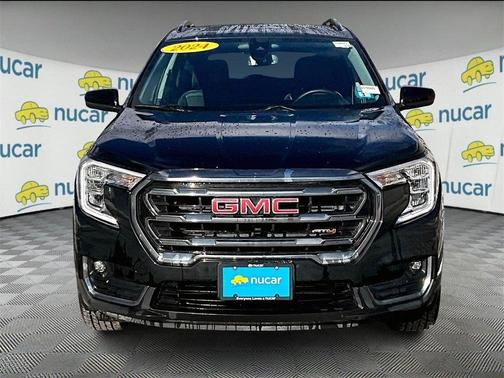 2024 GMC Terrain AT4