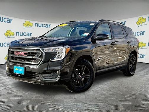 2024 GMC Terrain AT4
