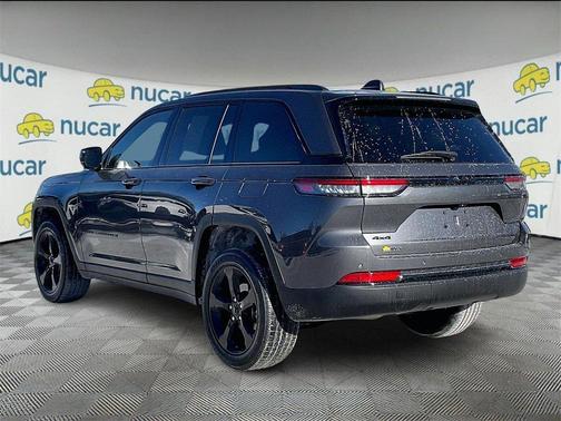 2023 Jeep Grand Cherokee Altitude