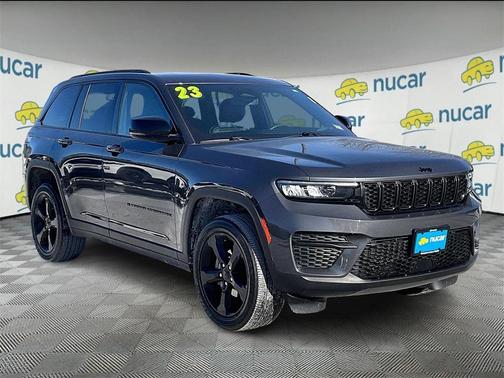 2023 Jeep Grand Cherokee Altitude