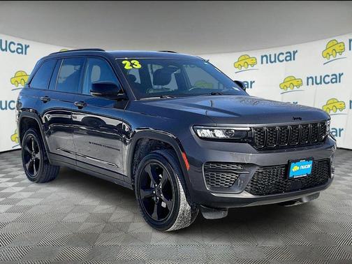 2023 Jeep Grand Cherokee Altitude