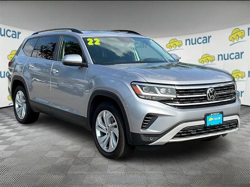 2022 Volkswagen Atlas 3.6L SE w/Technology