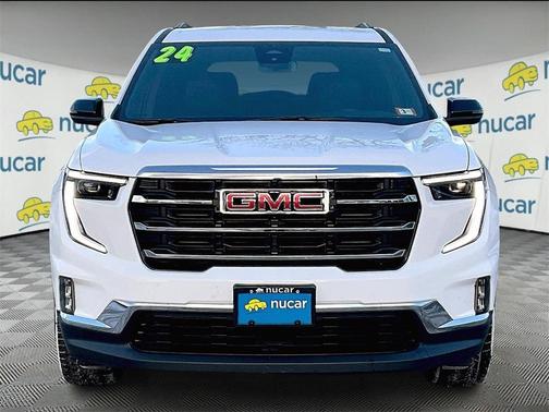 2024 GMC Acadia Elevation