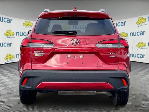 2024 Toyota Corolla Cross XLE