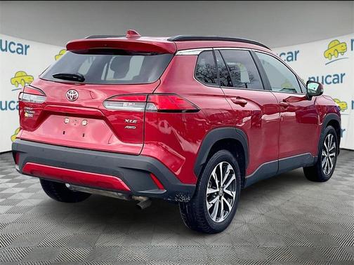 2024 Toyota Corolla Cross XLE