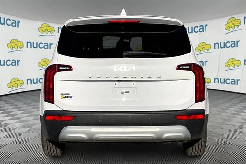 2022 Kia Telluride LX