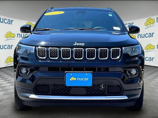 Black 2023 Jeep Compass Limited
