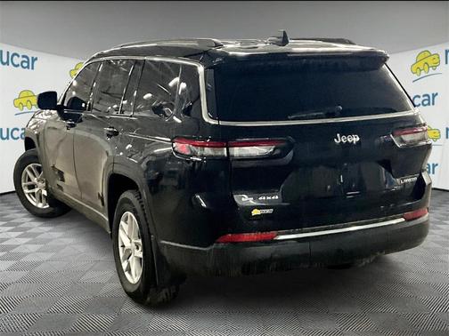 2022 Jeep Grand Cherokee L Laredo