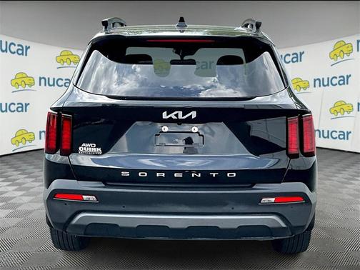 2022 Kia Sorento S