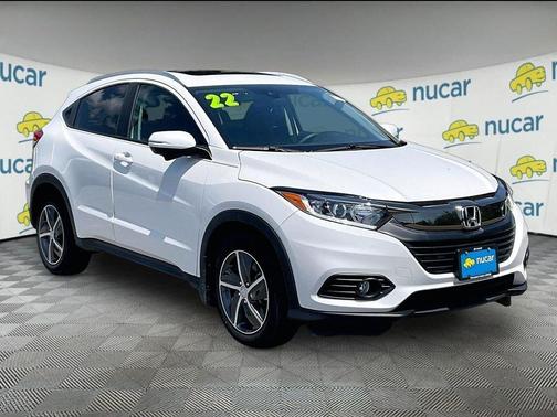 White 2022 Honda HR-V EX