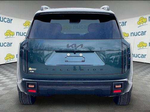 Green 2027 Kia Telluride SX
