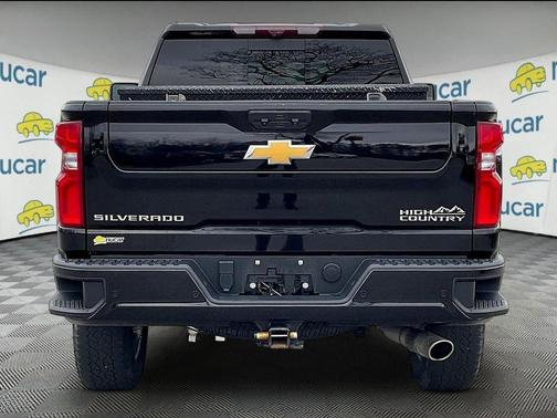 Black 2024 Chevrolet Silverado 2500 High Country