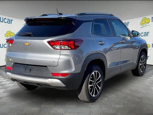 Gray 2025 Chevrolet Trailblazer LT