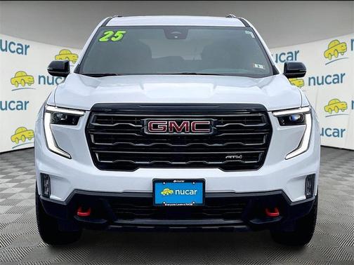 2025 GMC Acadia AT4