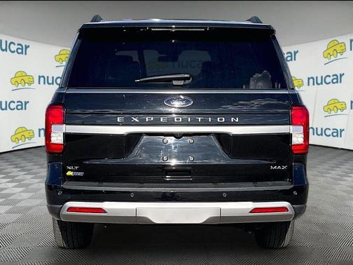 Black 2024 Ford Expedition Max XLT