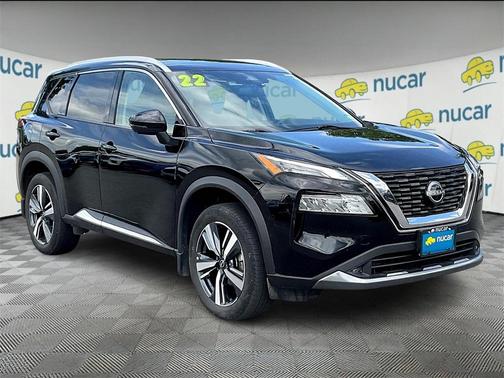 2022 Nissan Rogue SL