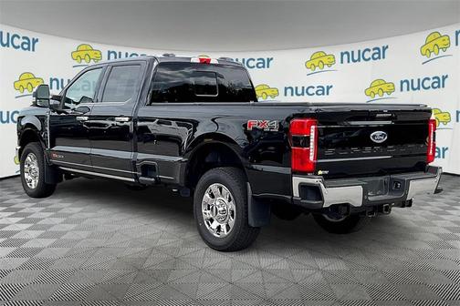 2024 Ford F-350 Lariat Super Duty