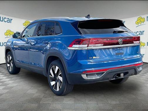 Mountain Lake Blue 2025 Volkswagen Atlas Cross Sport 2.0T SE w/Technology