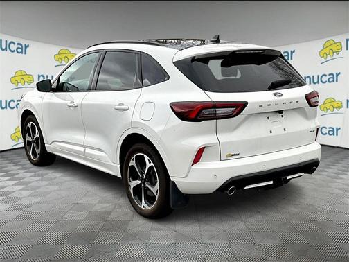 2024 Ford Escape ST-Line Select
