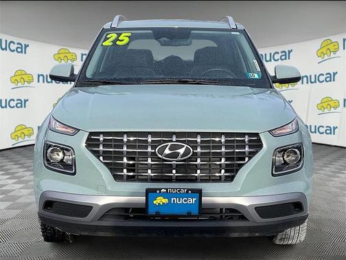 2025 Hyundai VENUE SEL