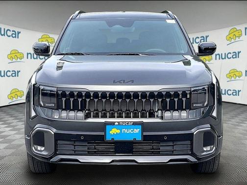 Gray 2027 Kia Seltos X-Line